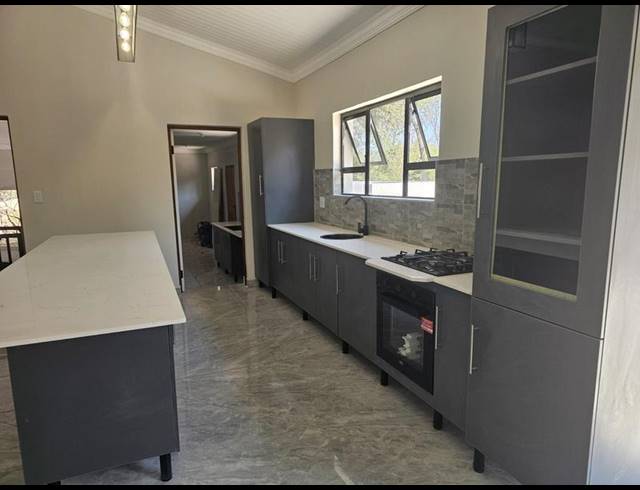 3 BEDROOM HOUSE FOR SALE IN MODIMOLLE